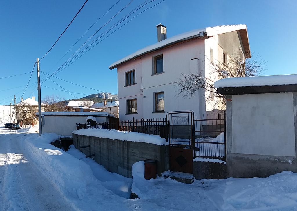 Guest House Ahp Mala Tsurkva Bagian luar foto
