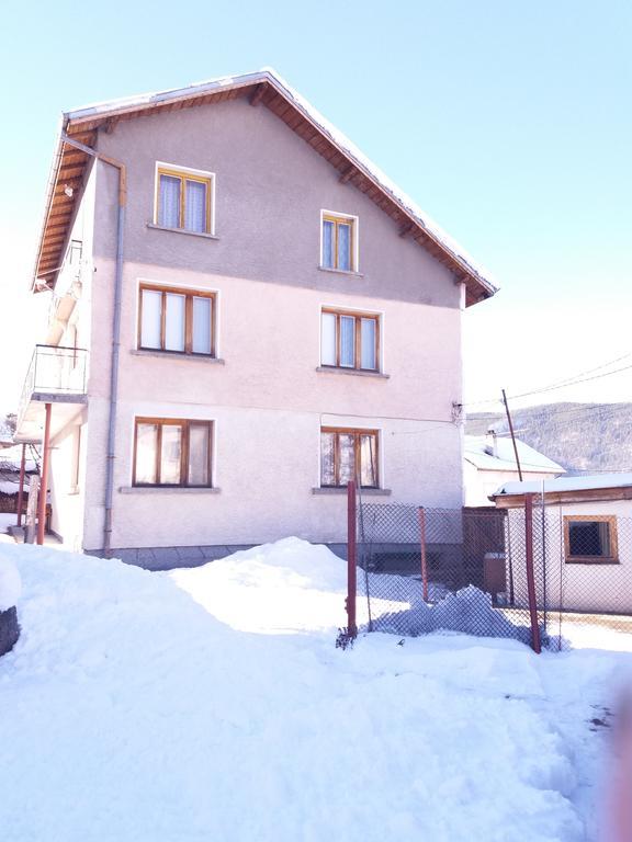 Guest House Ahp Mala Tsurkva Bagian luar foto